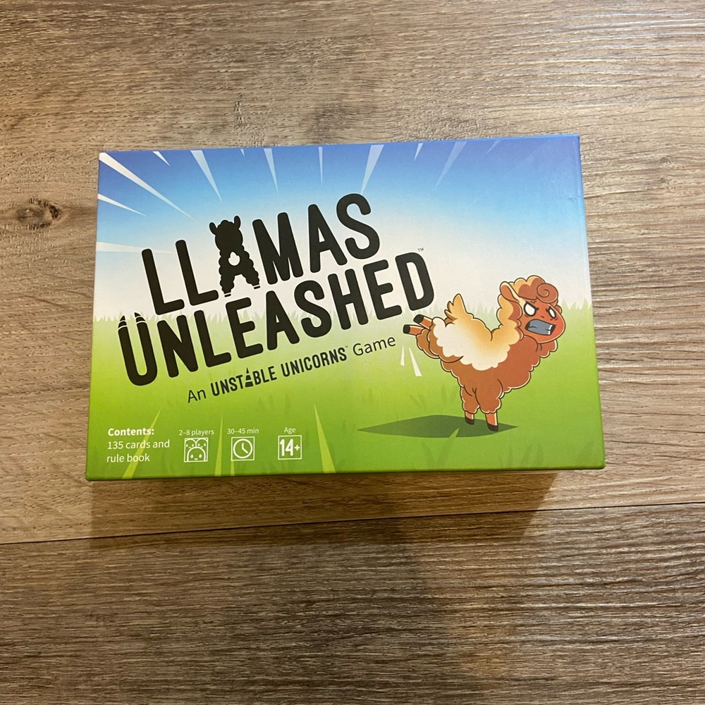 Llamas Unleashed Card Game